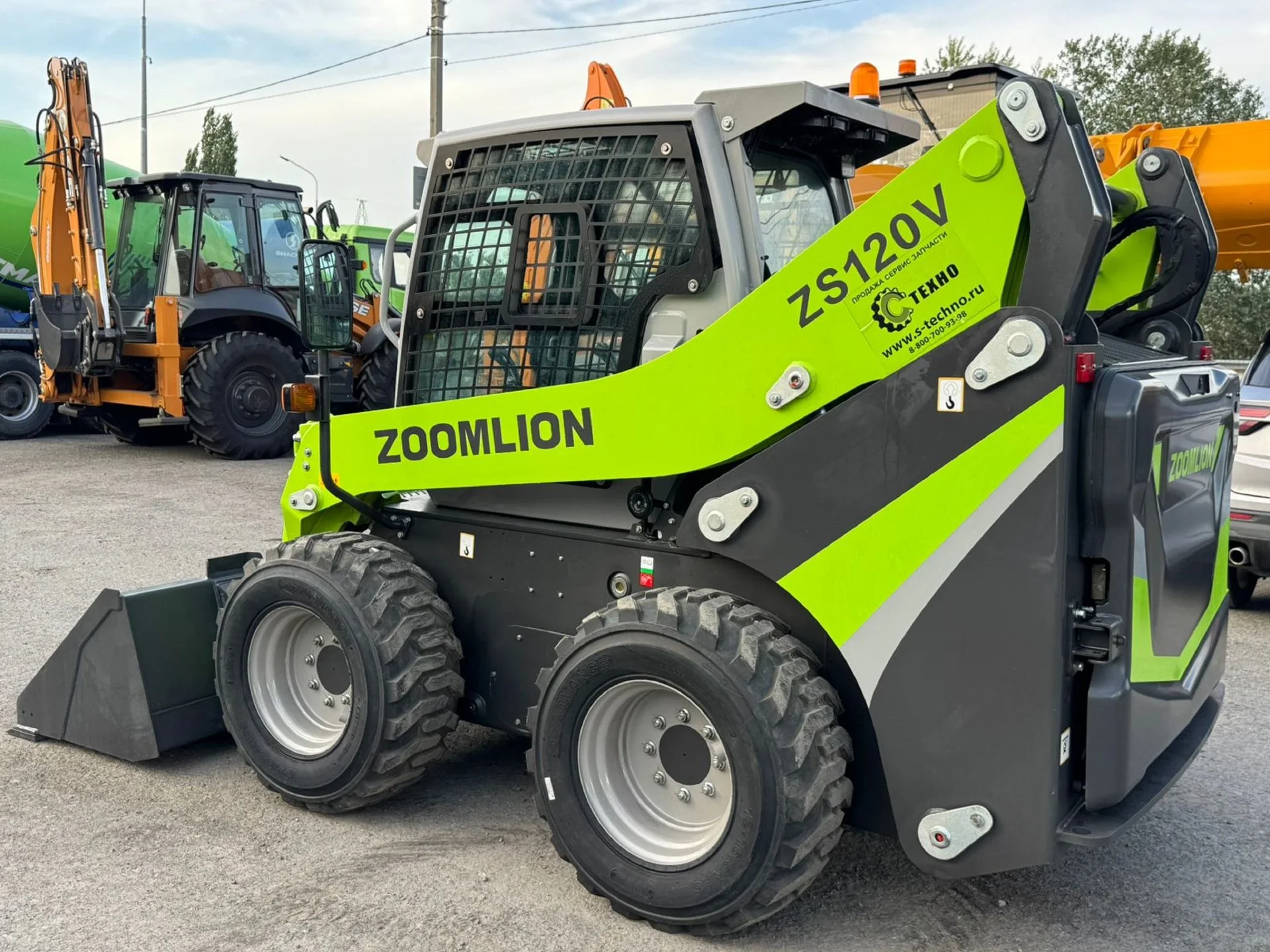 Мини-погрузчик Zoomlion ZS120V - миниатюра 5