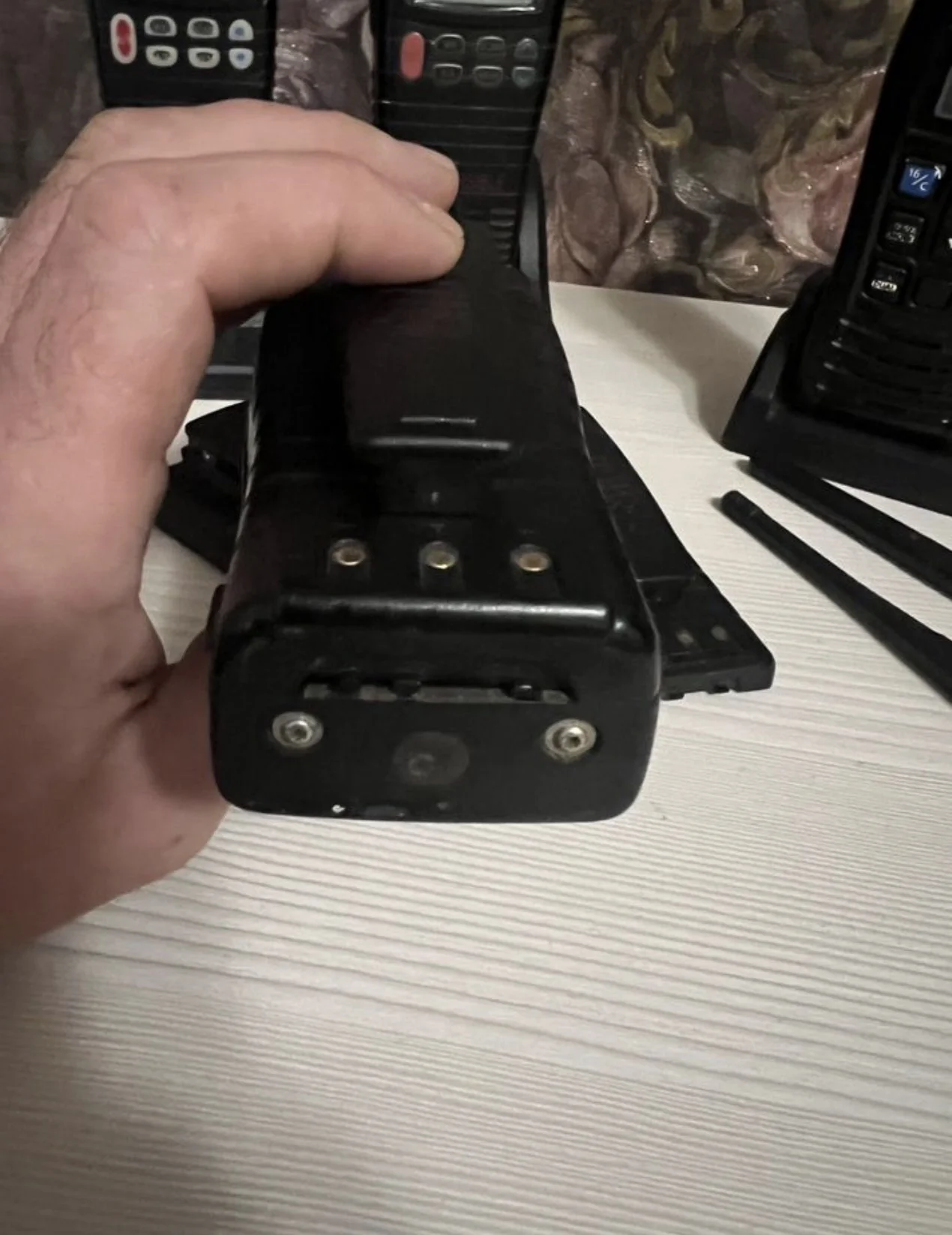 Рация Icom - миниатюра 2