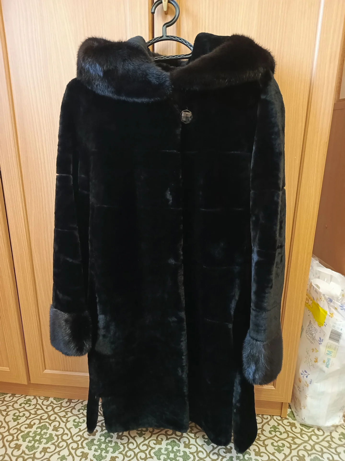 Продам шубу - изображение 1