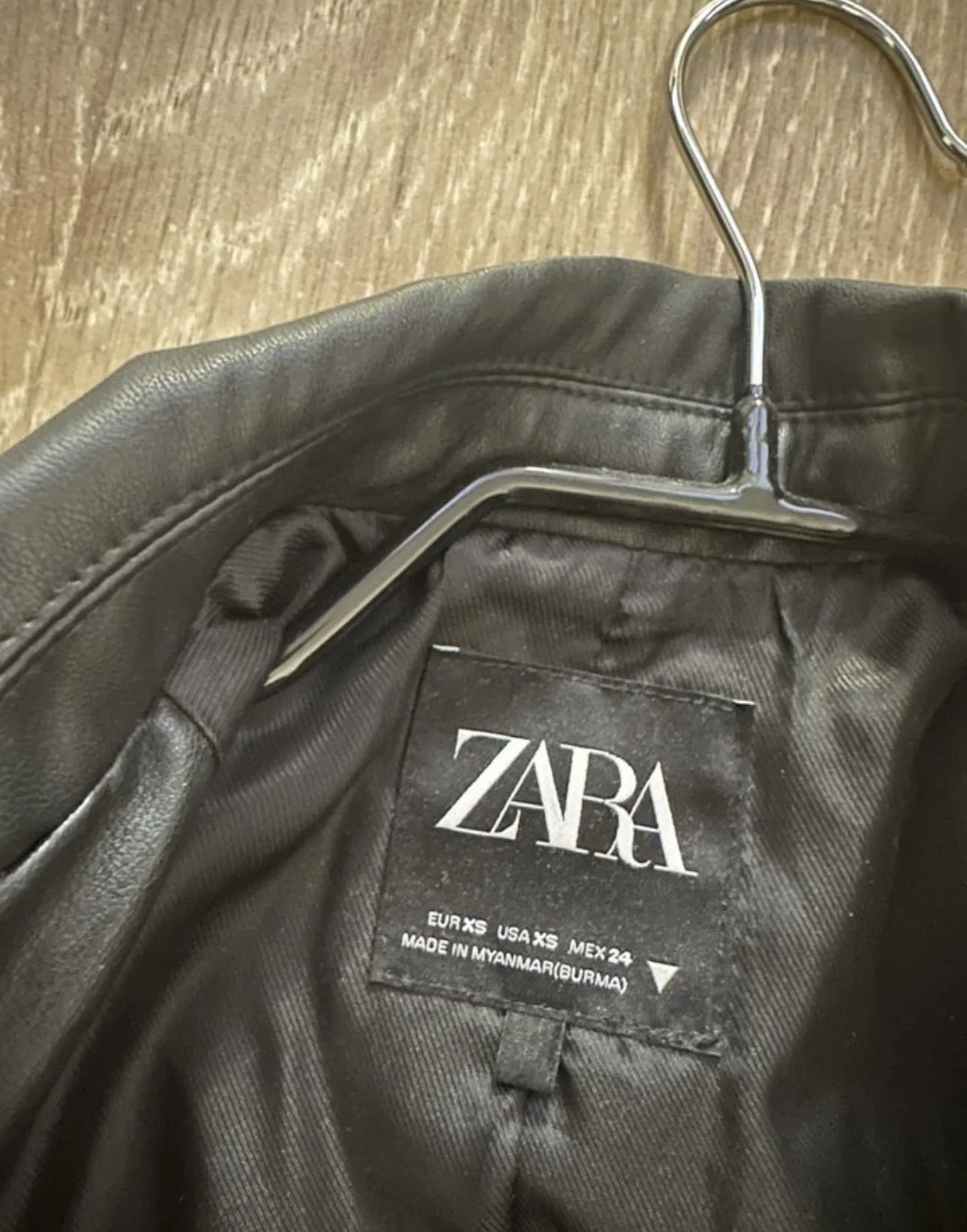 Пиджак Zara эко-кожа - миниатюра 4