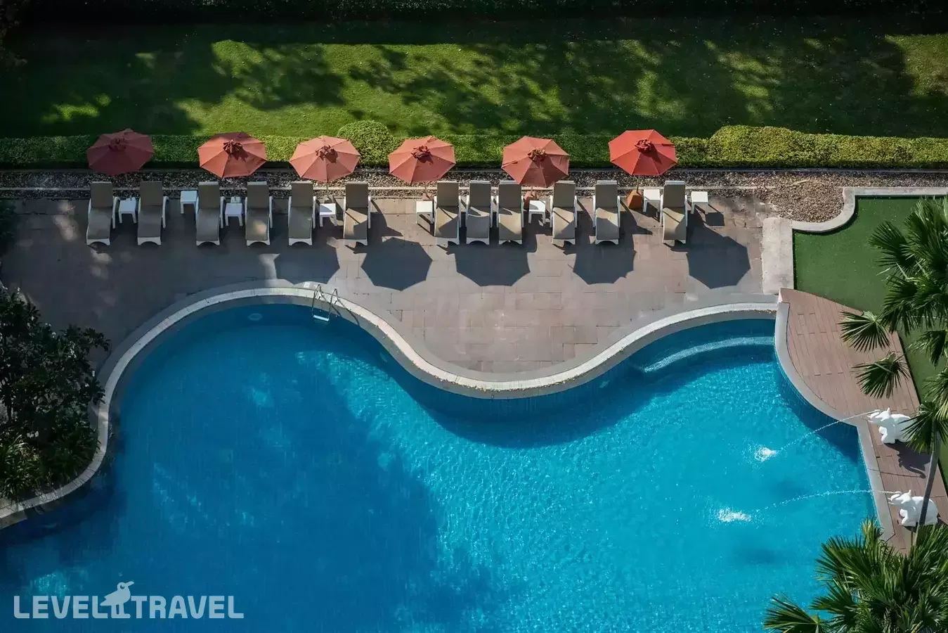 Cosy Beach Hotel - миниатюра 2