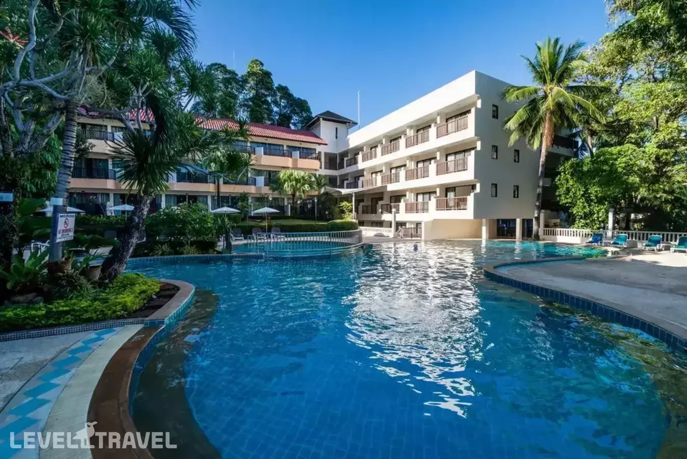 Patong Lodge Hotel - изображение 1