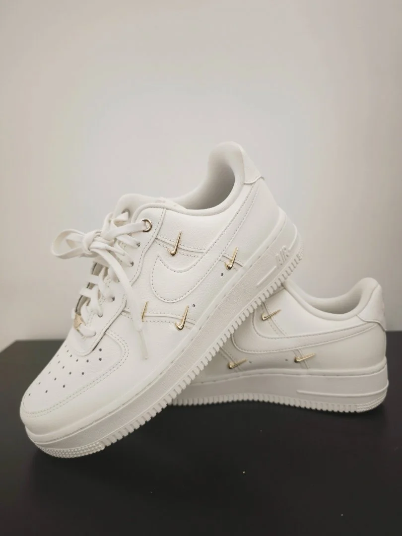 Кроссовки Nike air force женские - изображение 1