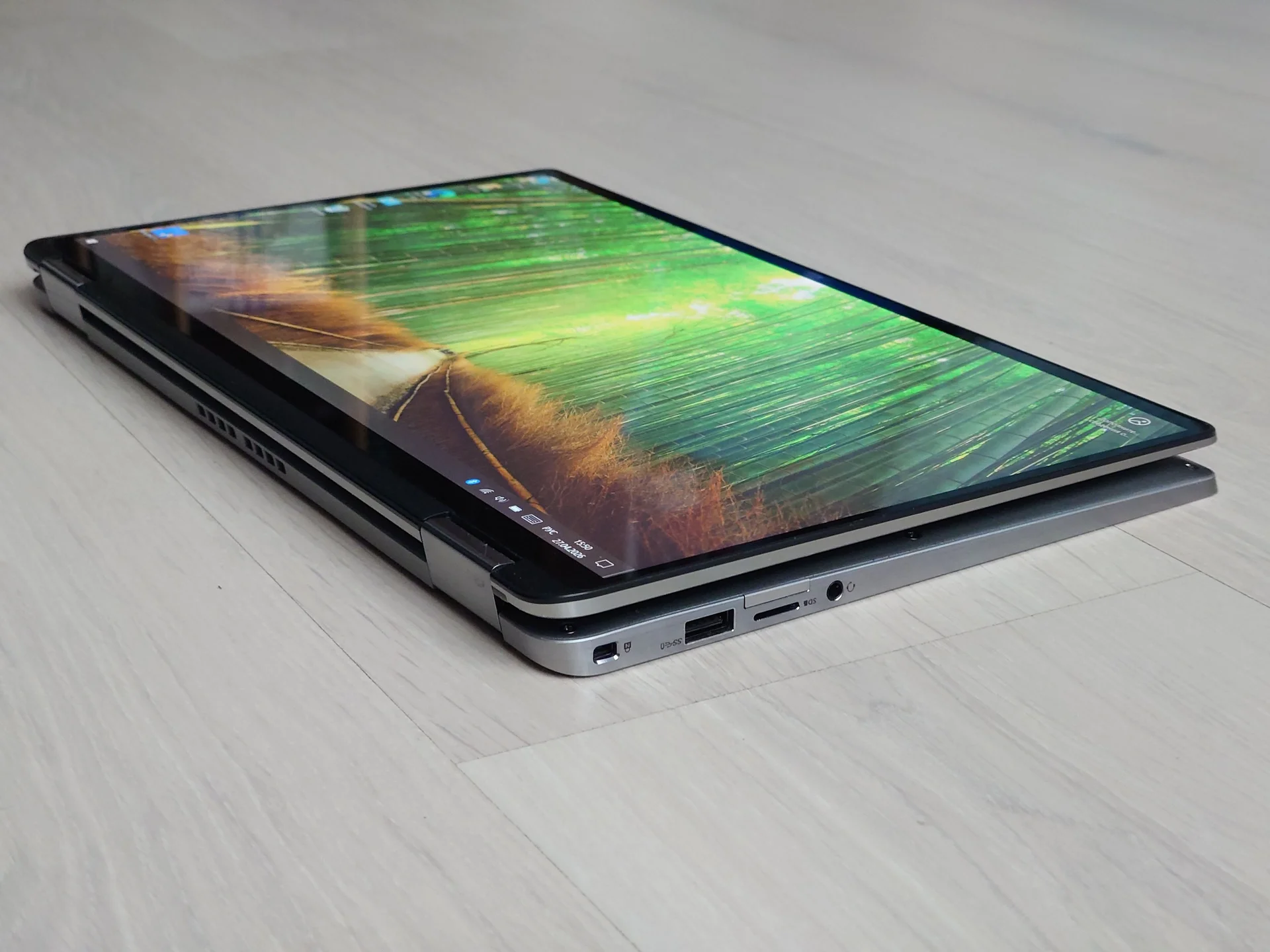 DELL Latitude 7400 2-in-1 Transformer Notebook - миниатюра 12