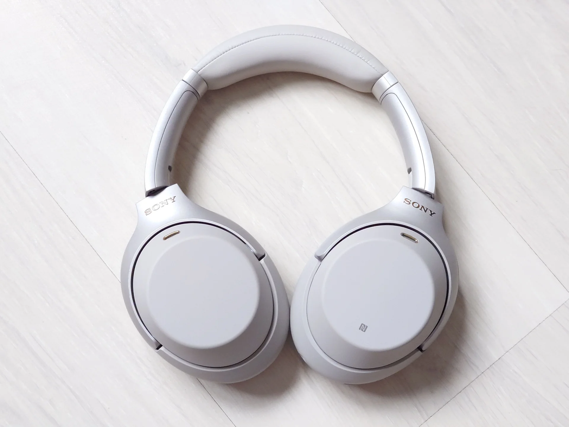 Sony WH-1000XM3 Silver - миниатюра 3