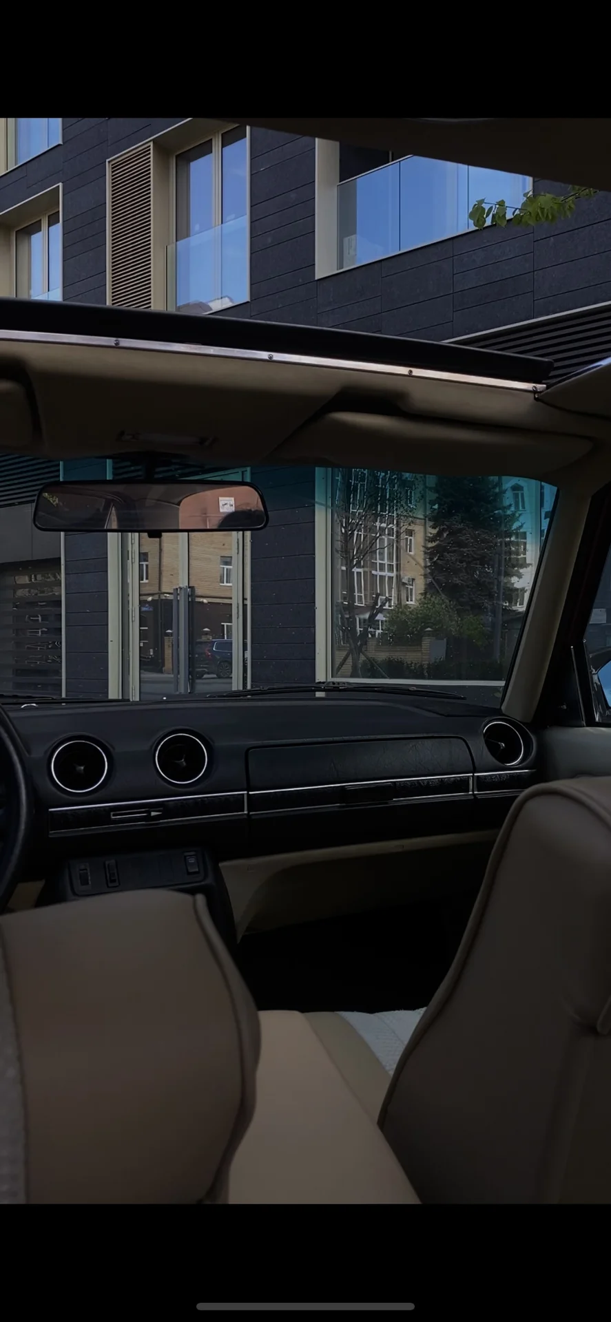 Ретро Mercedes - миниатюра 4