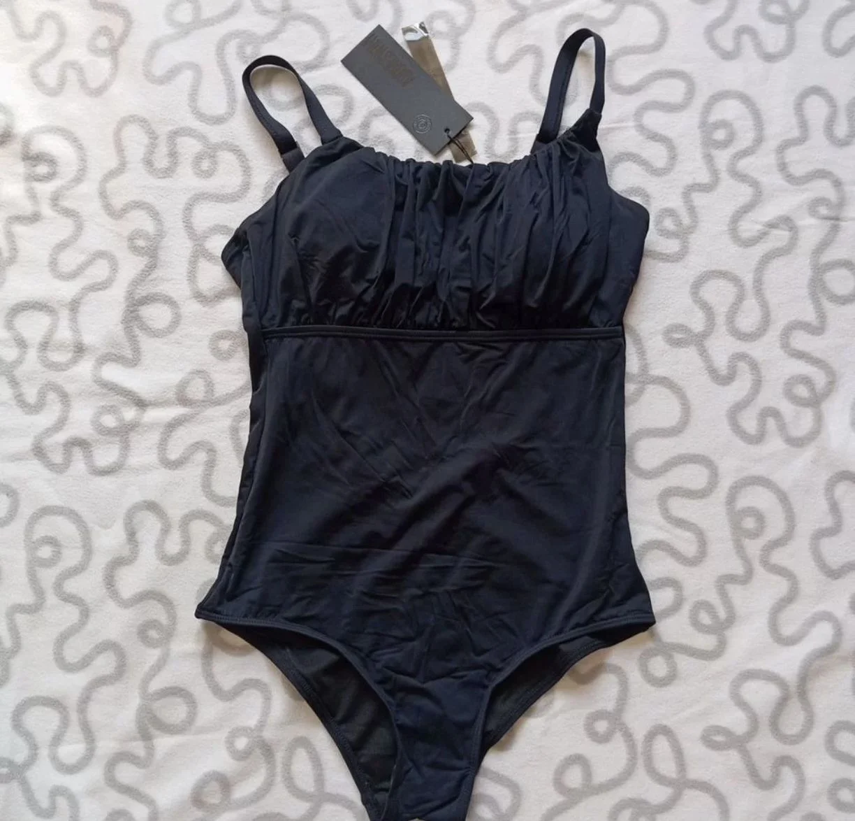 Новый женский слитный купальник Adoreswim - изображение 1