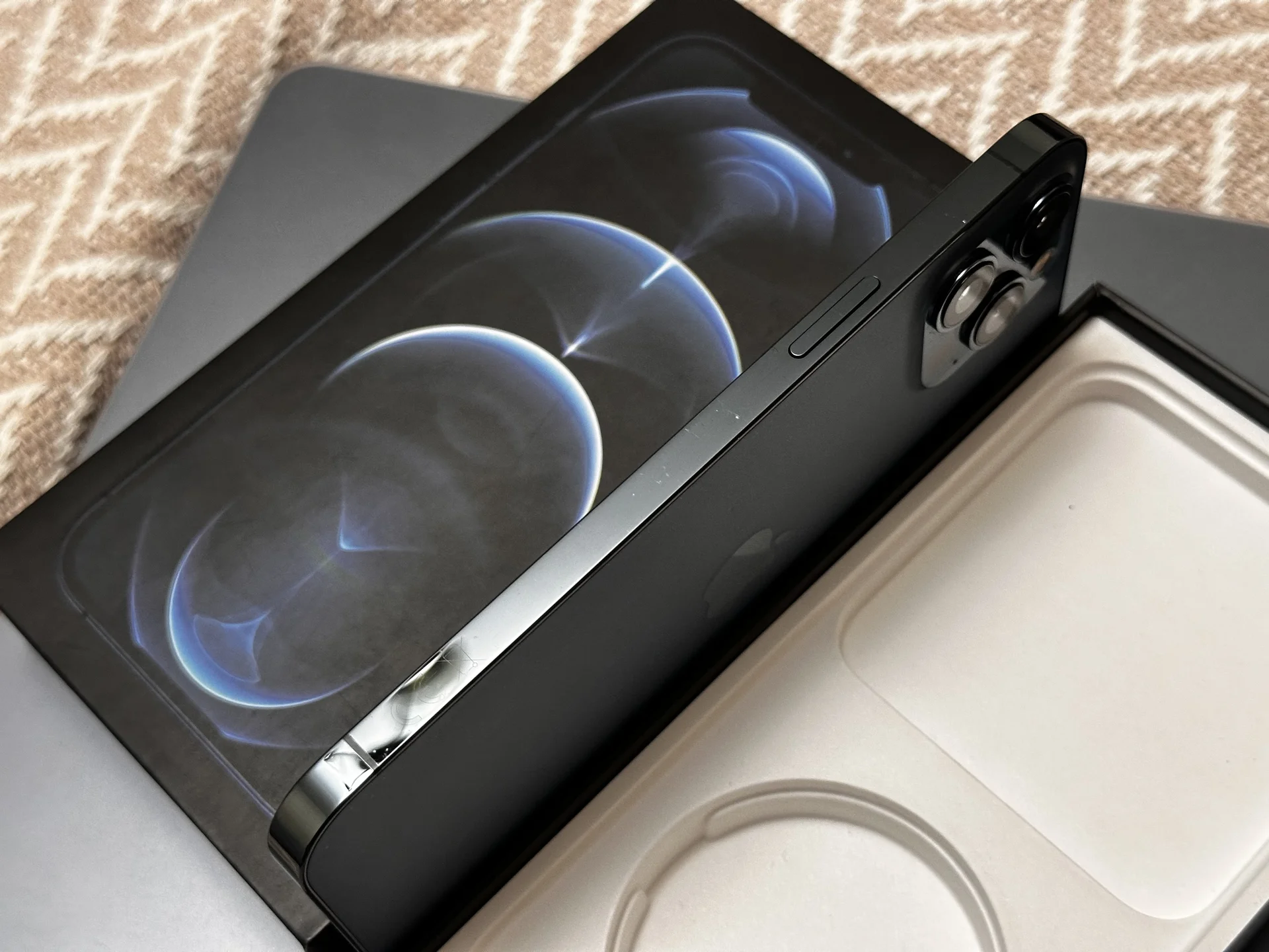 iPhone 12 Pro Max, 256gb - миниатюра 3