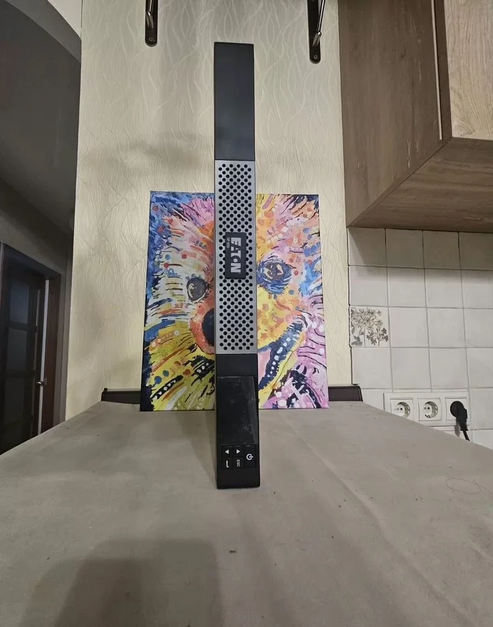 ИБП Eaton 5P 5P650IR - миниатюра 3