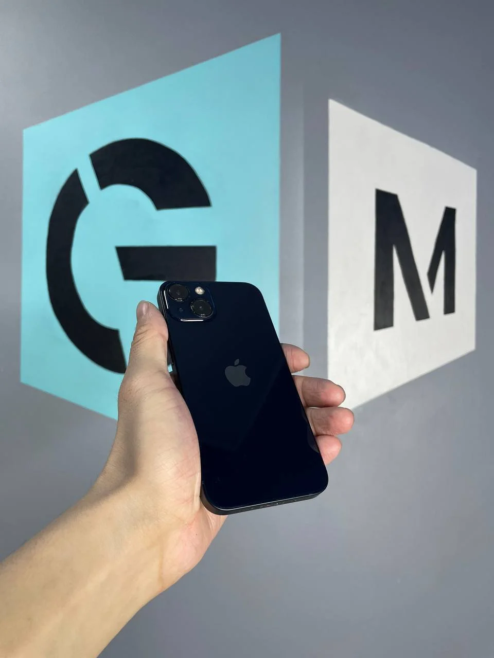 iPhone 13 - изображение 1