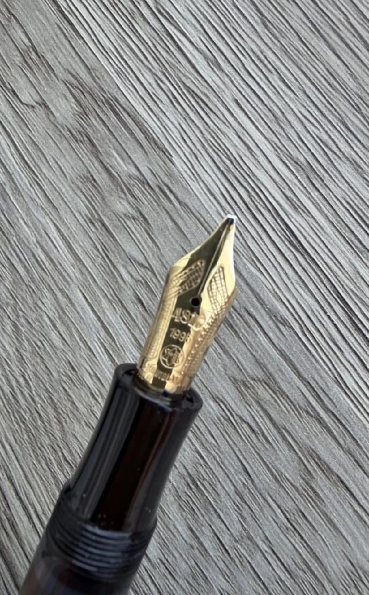 Коллекционная перьевая ручка montblanc voltaire - миниатюра 9