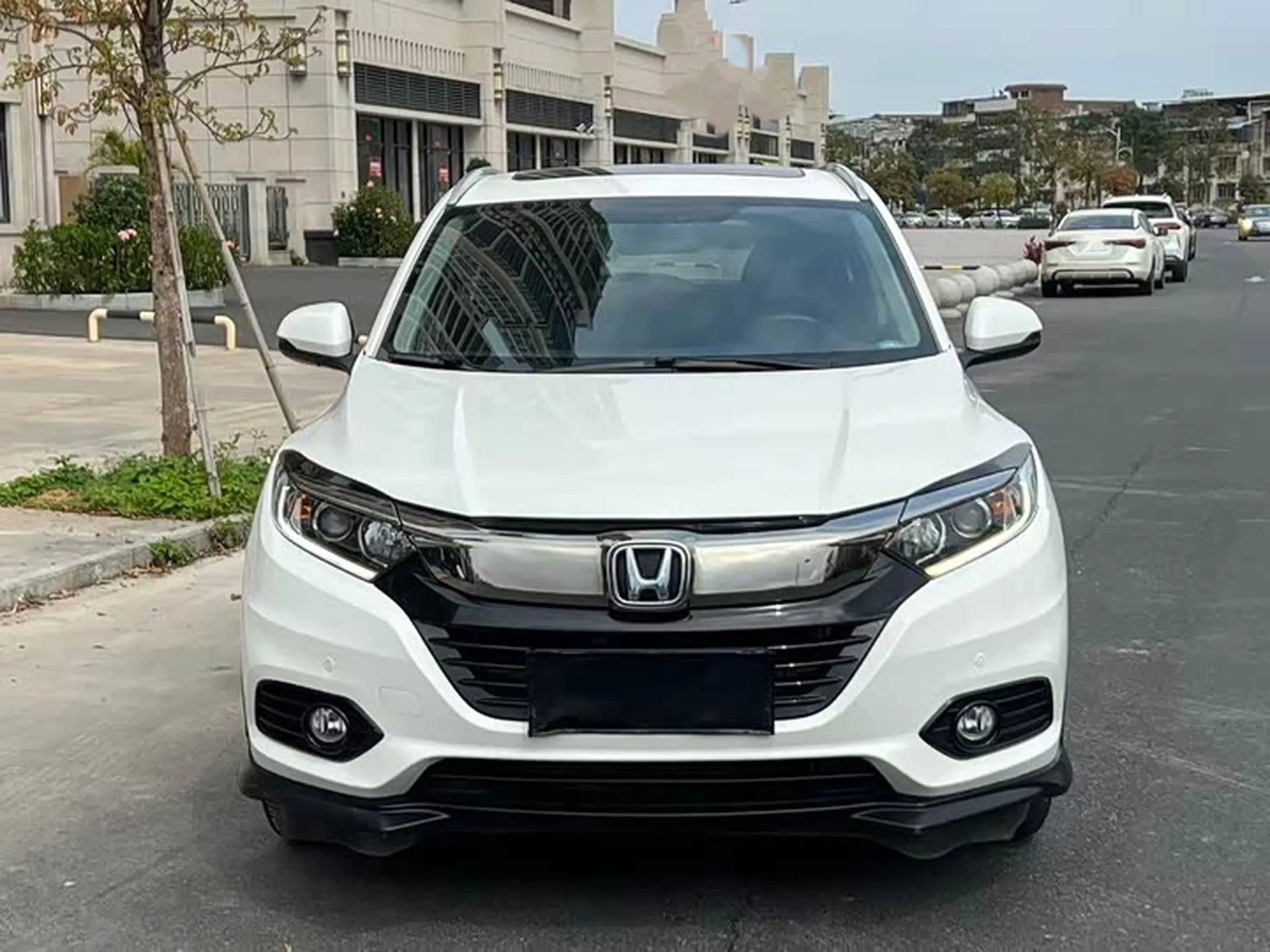 Honda Vezel 2022 - миниатюра 2