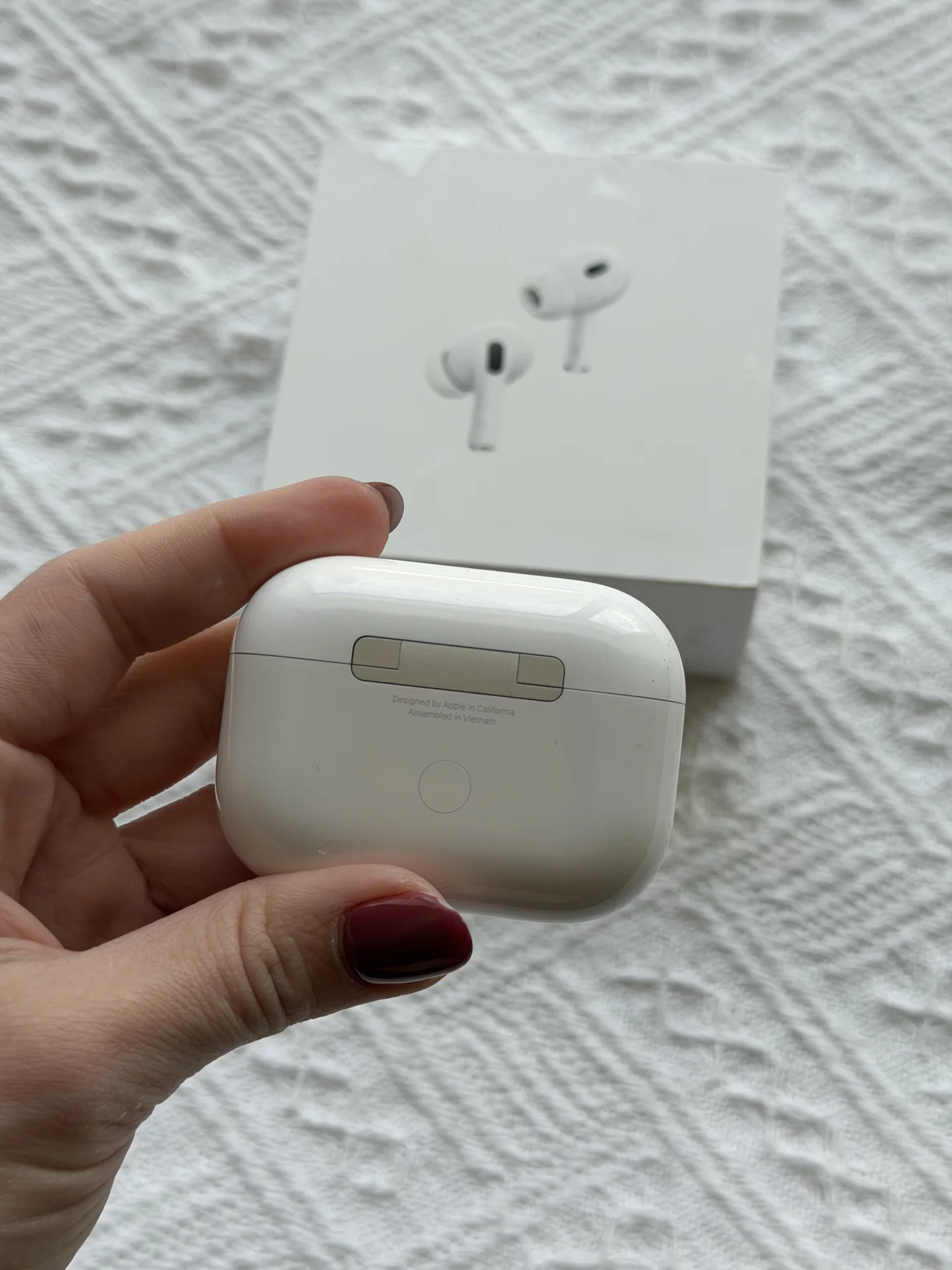 Apple AirPods Pro (2nd generation) USB-C Charging - миниатюра 2