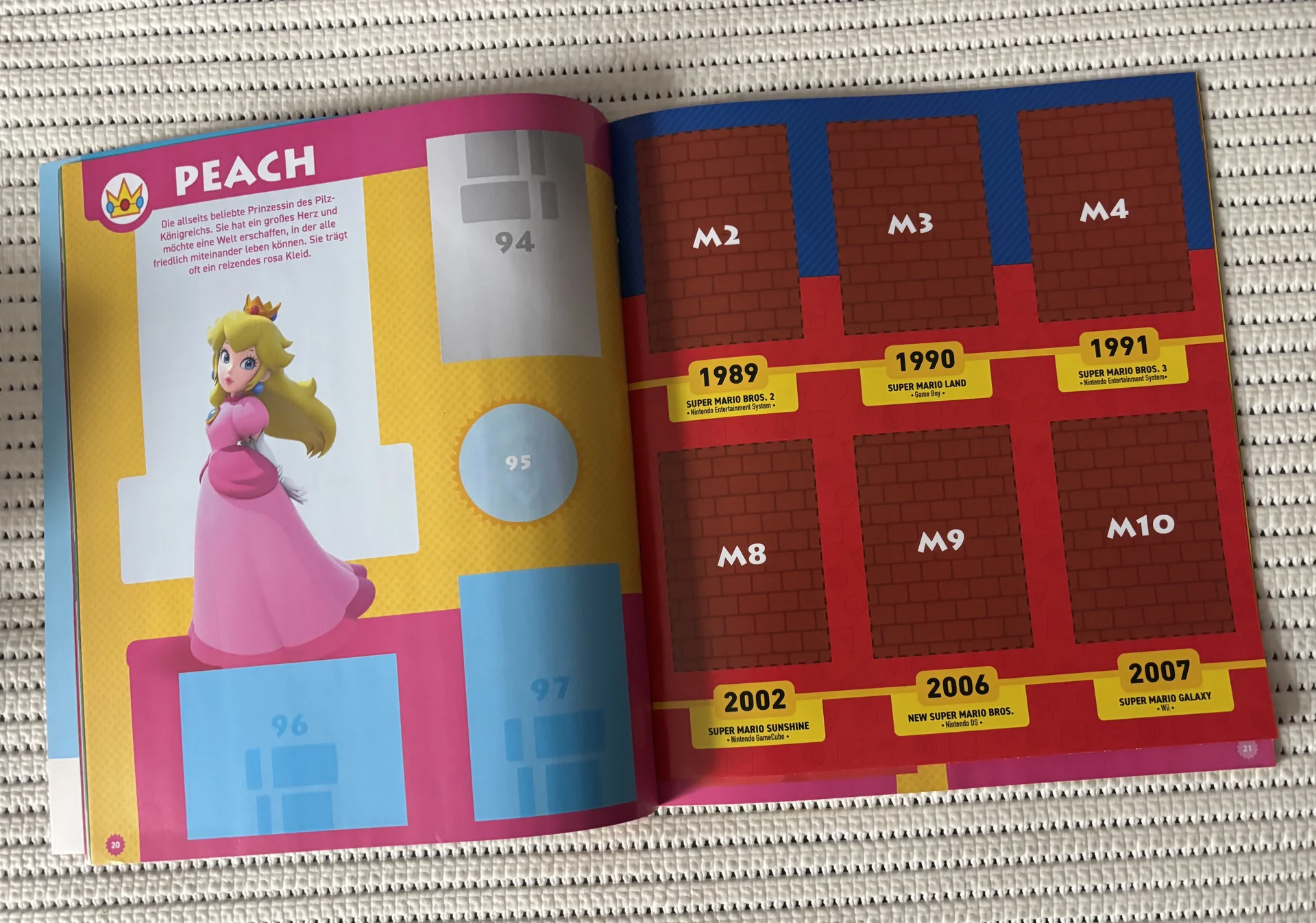PANINI Super Mario. It's-a me, Mario! - миниатюра 3