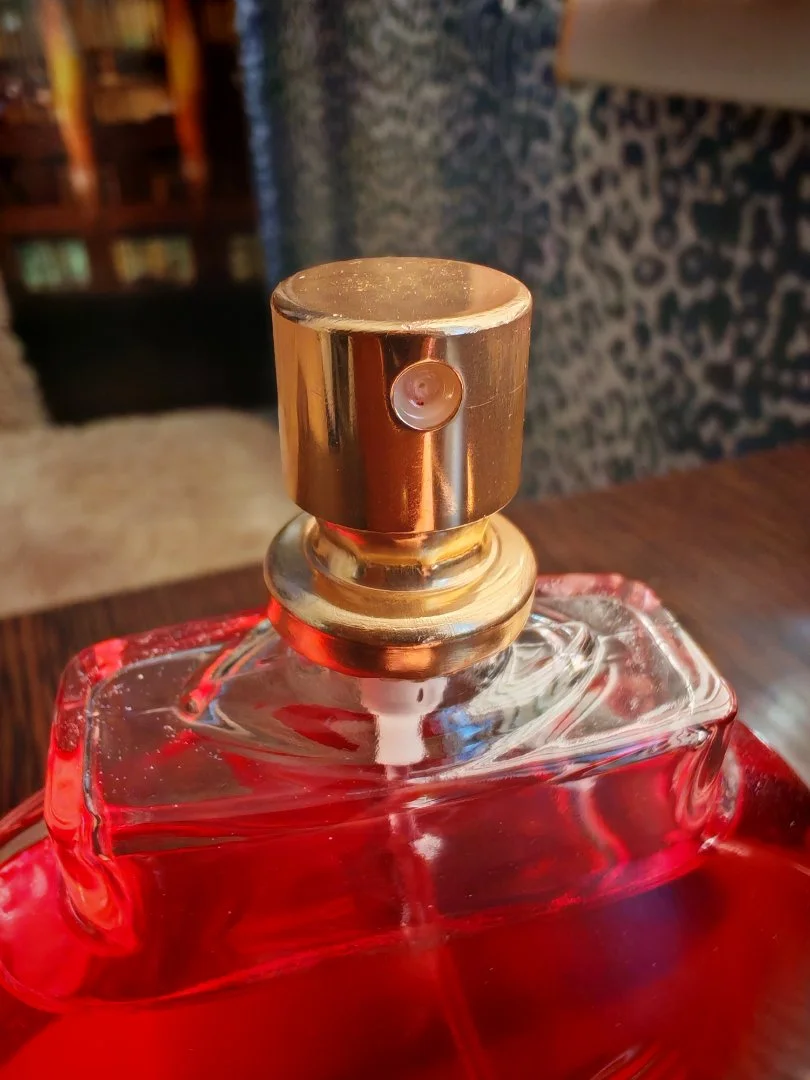 Gloria Vanderbilt Vanderbilt In Red EDP - миниатюра 6