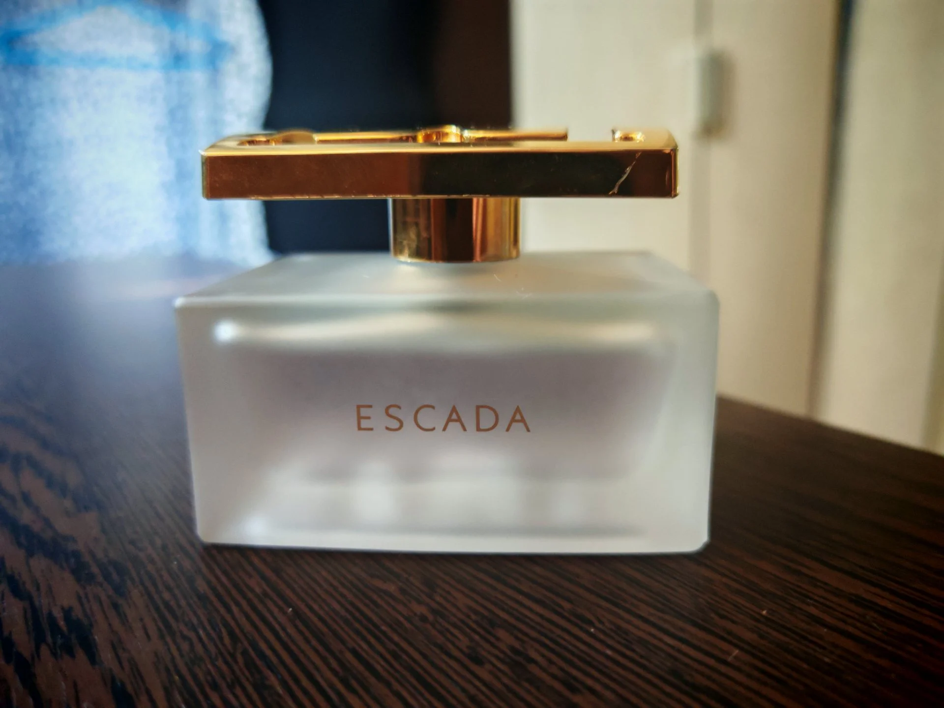 Escada Especially Escada Delicate Notes 2012 год - миниатюра 2