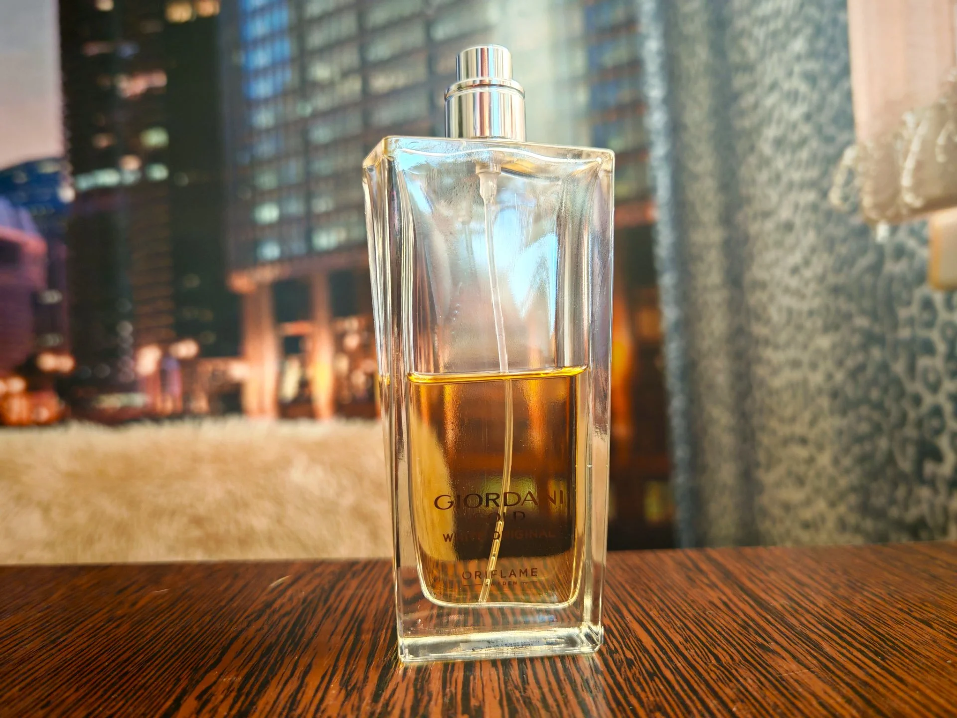 Oriflame Giordani Gold White Original 2019 год - изображение 1