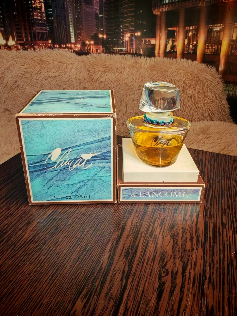 Предлагаю на продажу редкие женские винтажные духи парфюм Climat Lancome . Флакон в светло-голубой к - миниатюра 4