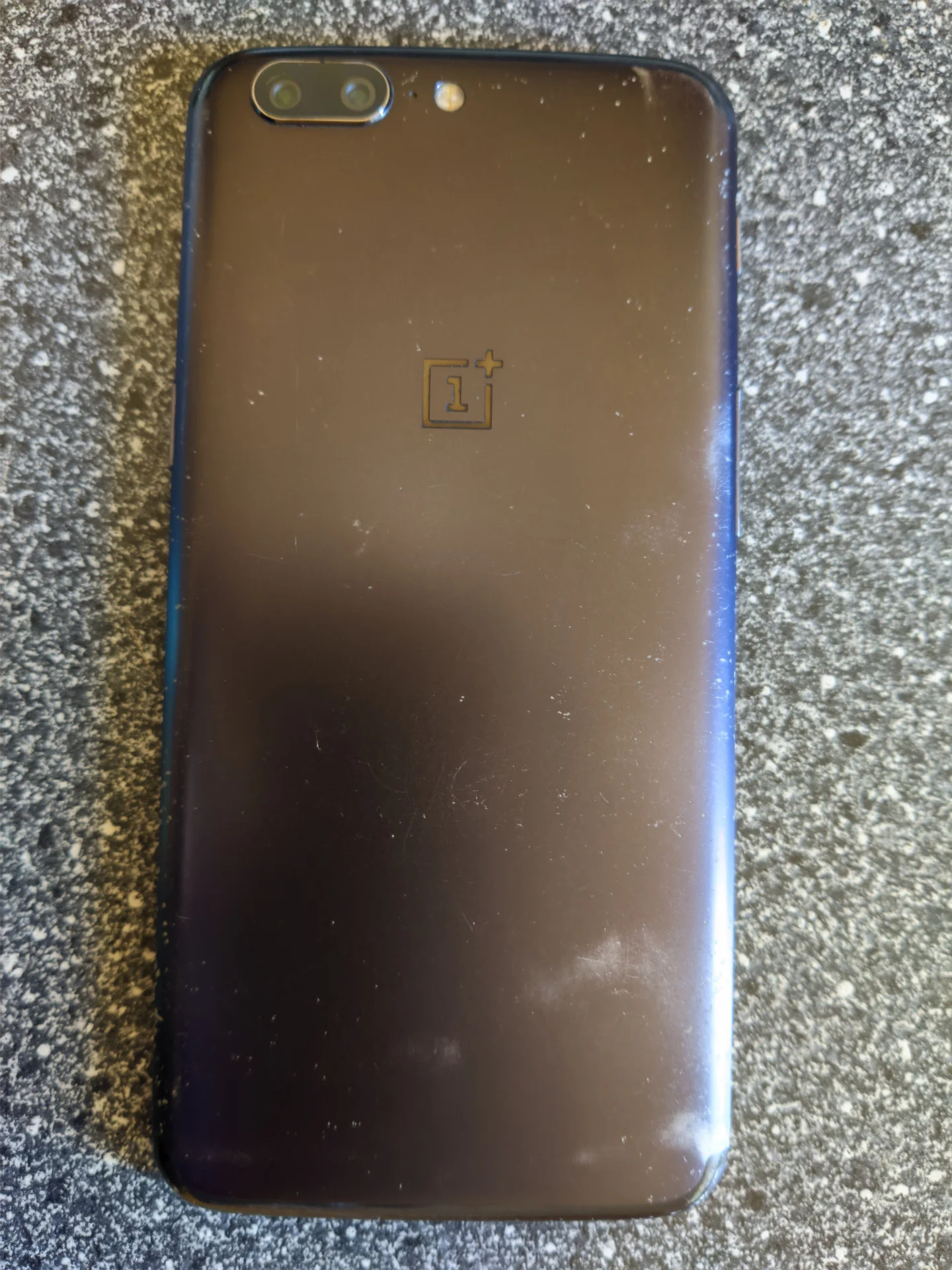 OnePlus 5 - миниатюра 2