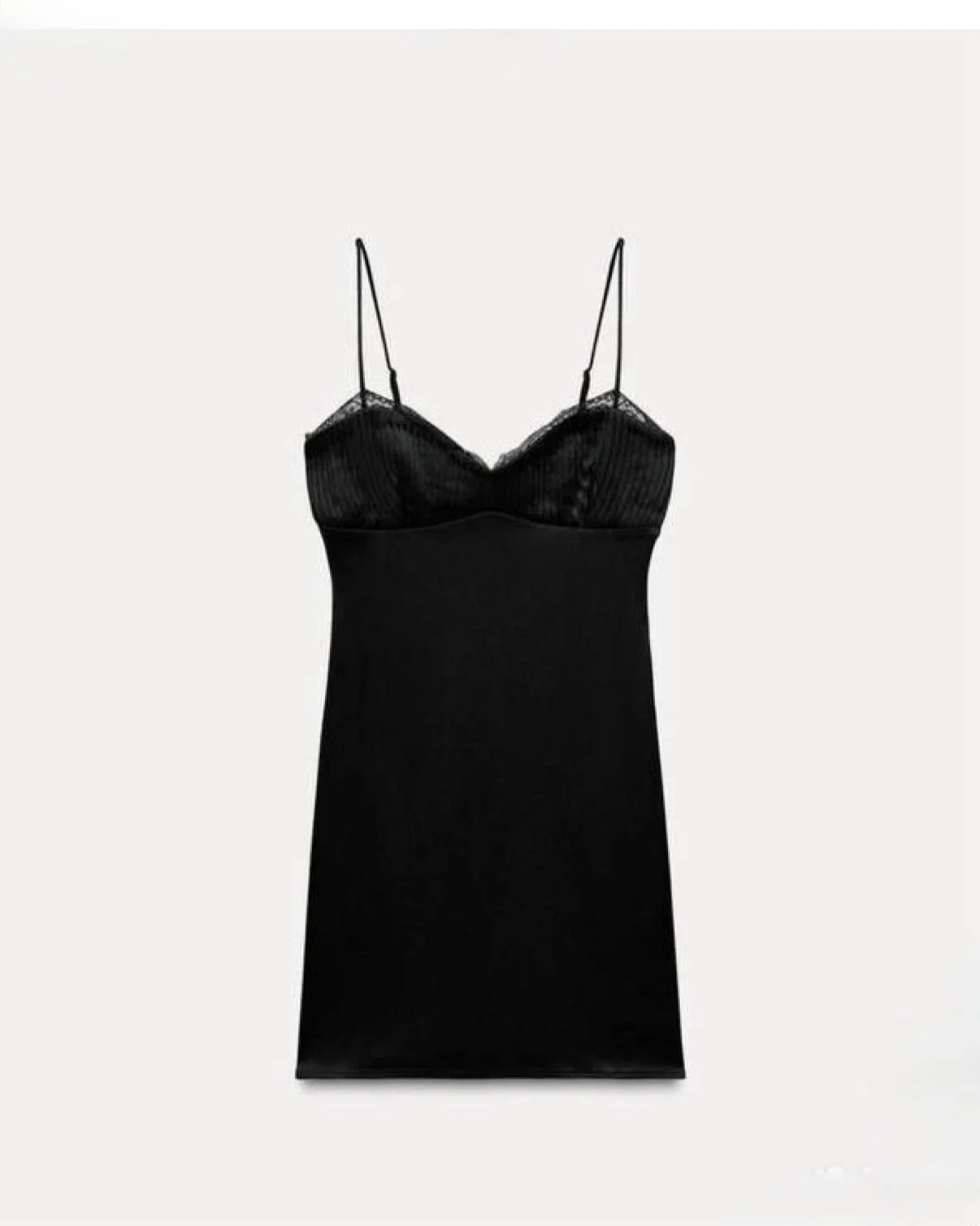 Вечерние Черное платье от Zara в бельевом стиле. - миниатюра 5