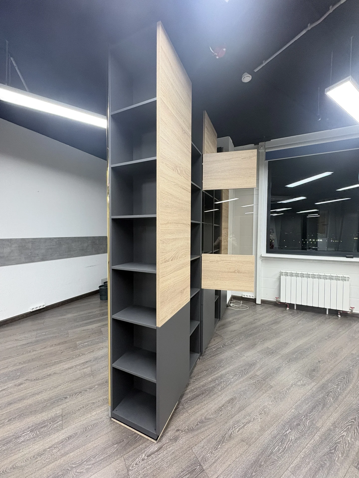 Шкаф перегородка с подсветкой - миниатюра 5