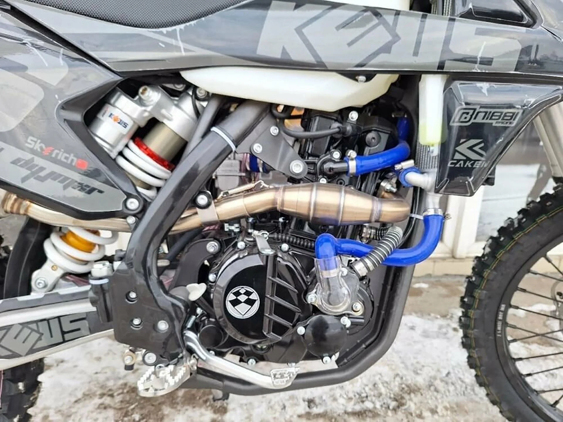 Мотоцикл Kews K16 NB300 21/18 - миниатюра 4