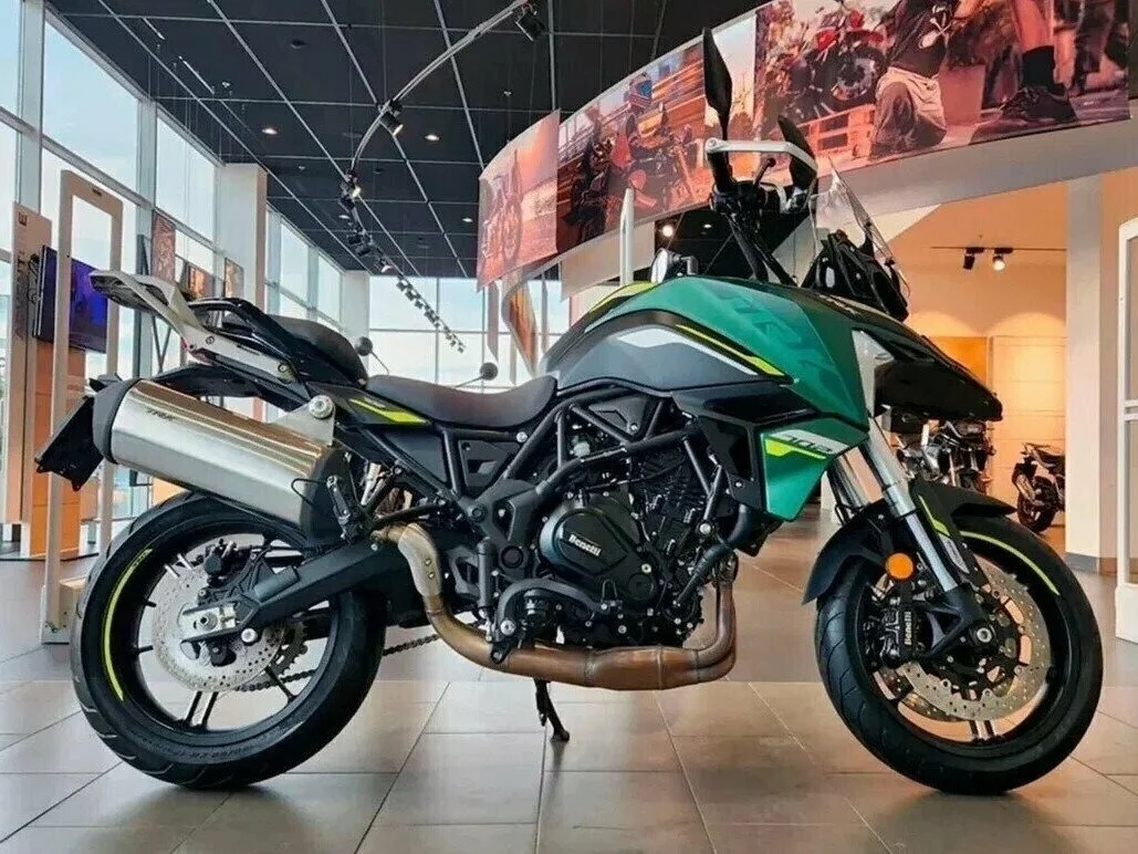 Мотоцикл Benelli TRK 702 - миниатюра 2