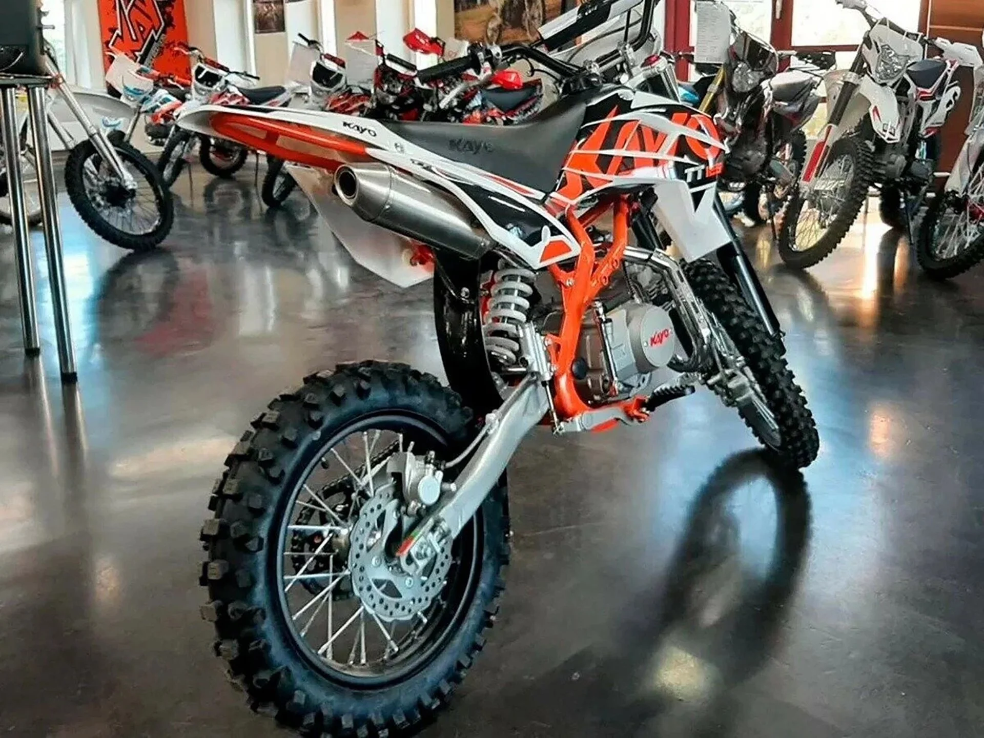 Питбайк Kayo Basic TT125 17/14 KRZ (2022) - миниатюра 3