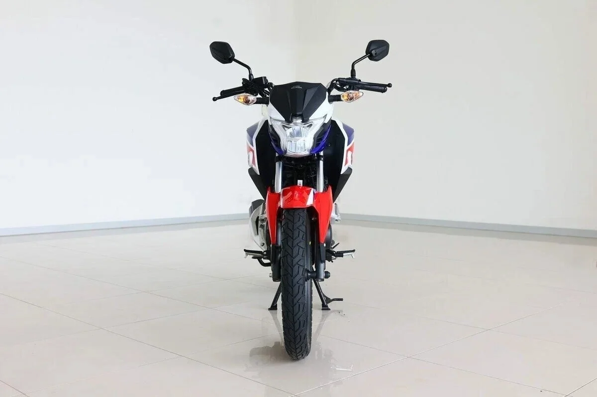 Мотоцикл Honda CBF150R - миниатюра 5