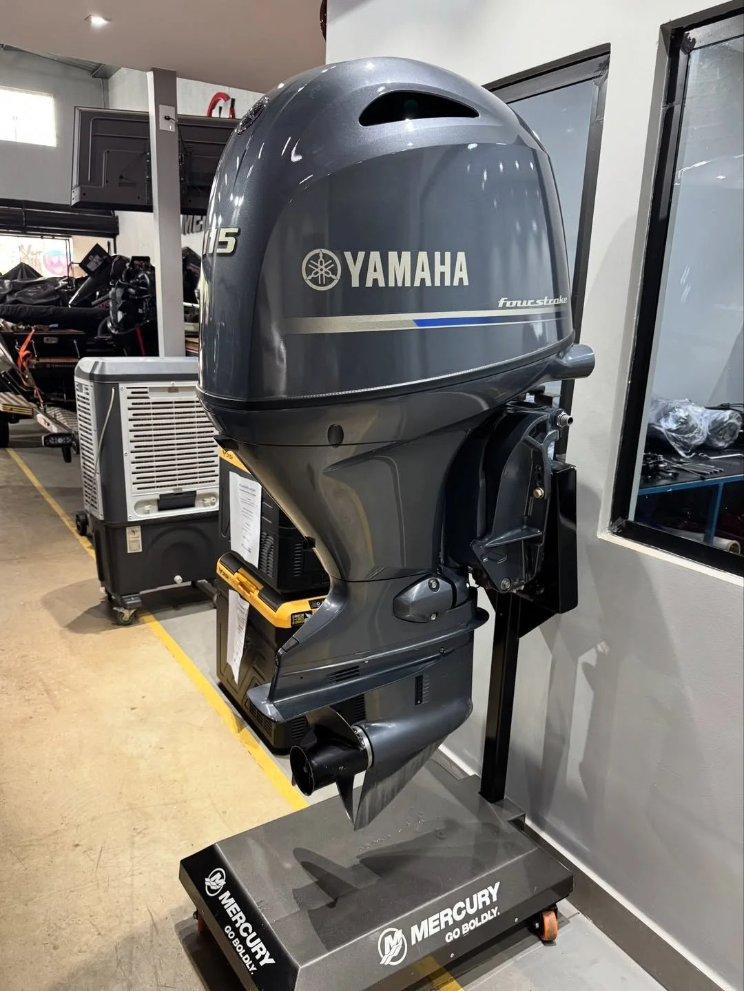 Лодочный мотор Yamaha F 115 BETL - миниатюра 2