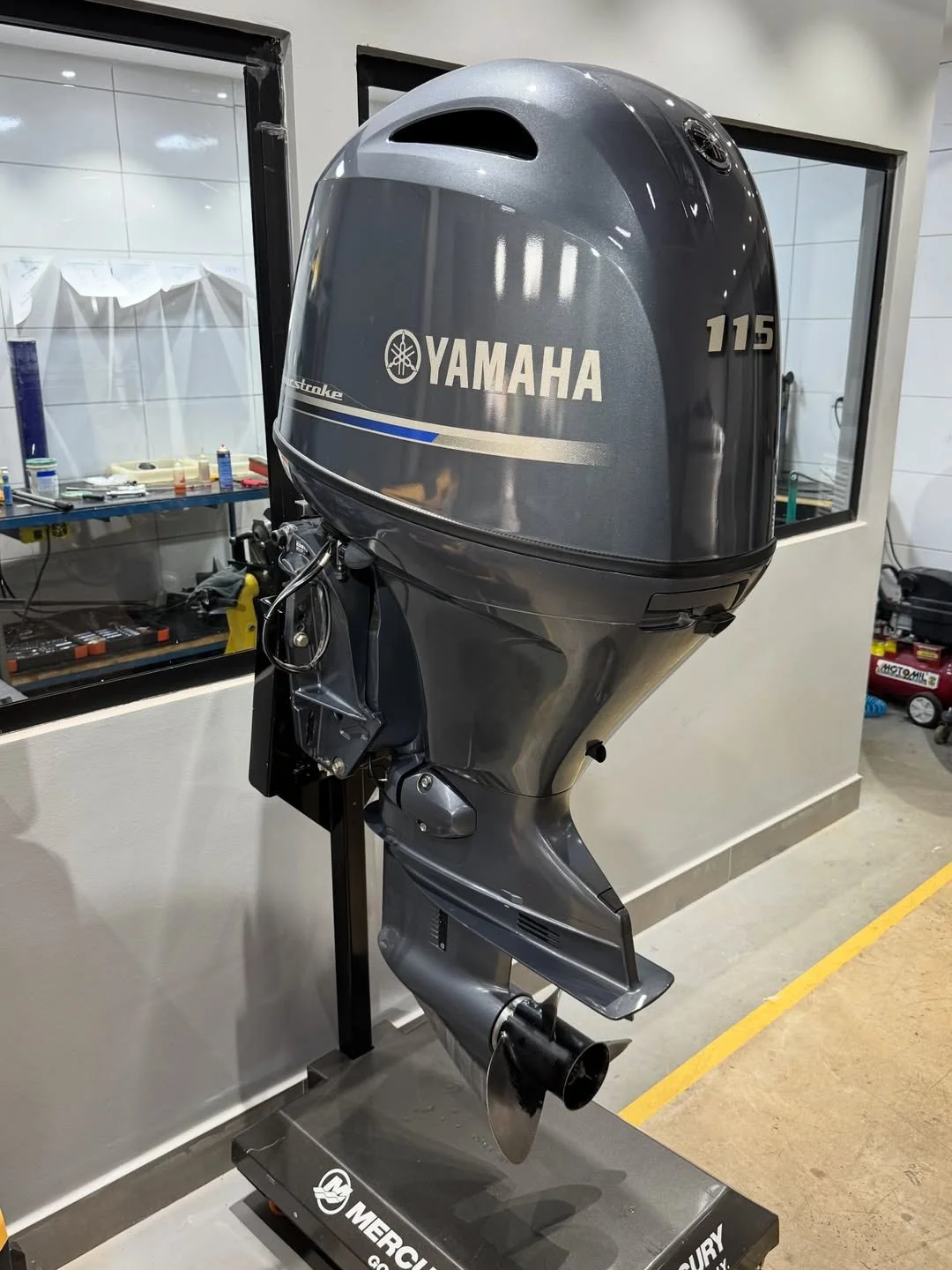 Лодочный мотор Yamaha F 115 BETL - миниатюра 3