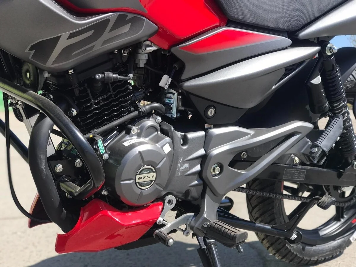 Мотоцикл BAJAJ Pulsar NS 125 - миниатюра 5