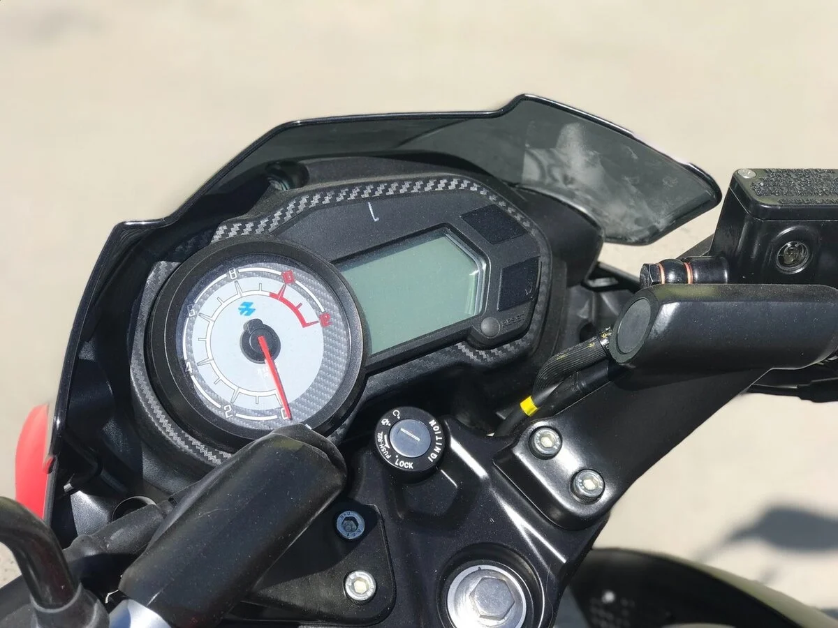 Мотоцикл BAJAJ Pulsar NS 125 - миниатюра 6