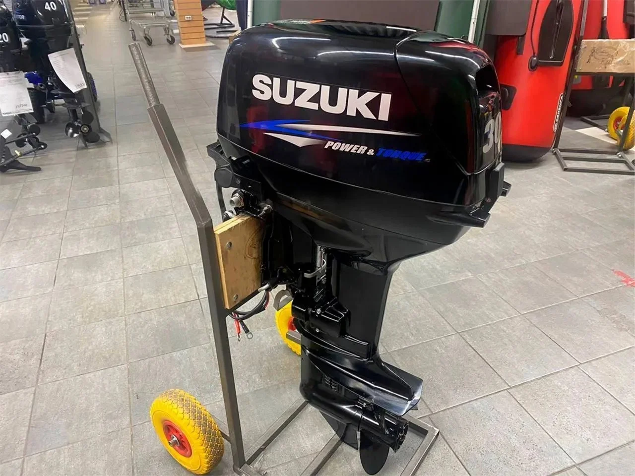 Лодочный мотор Suzuki DT30RS - миниатюра 2