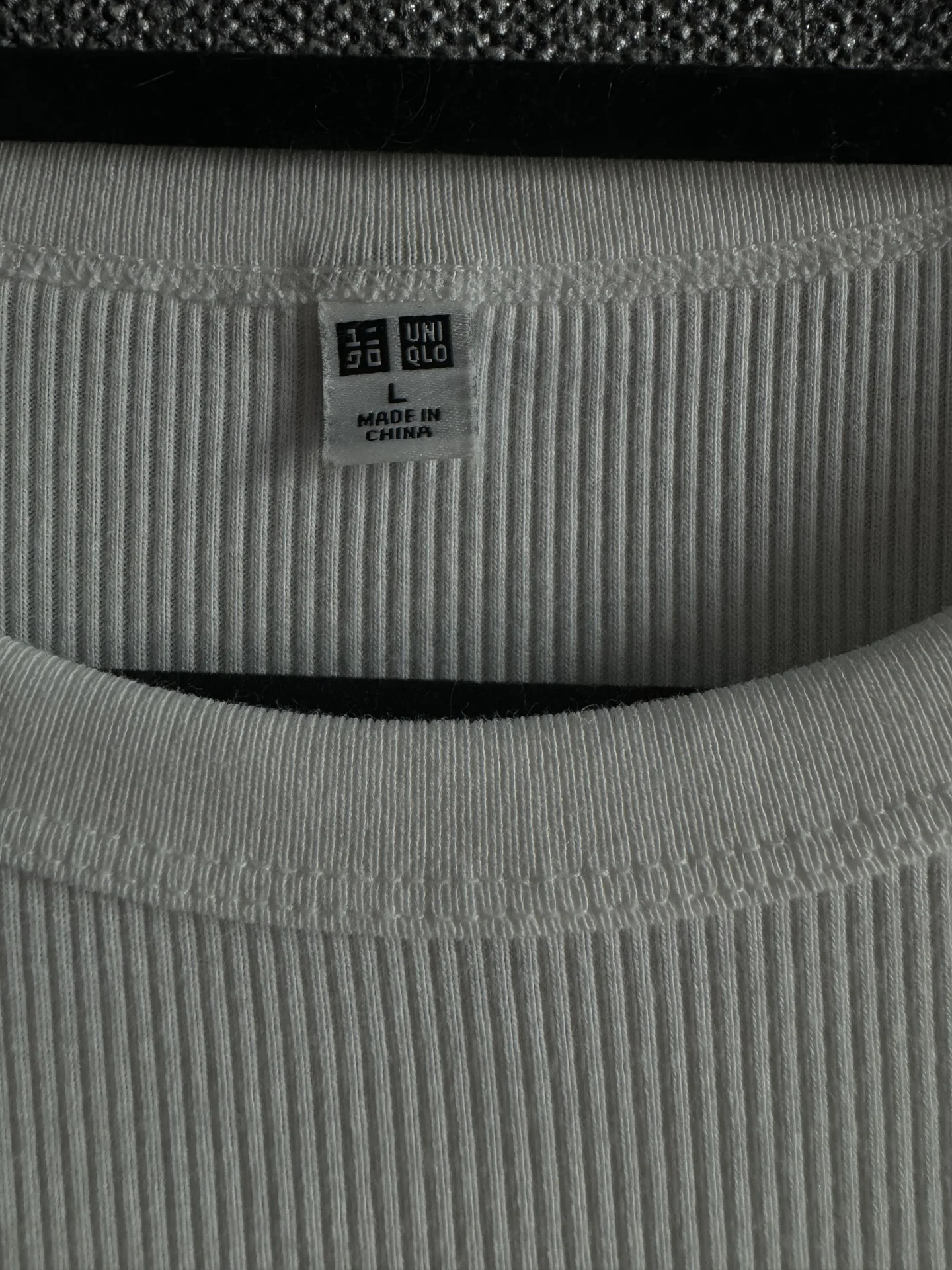 Футболка женская Uniqlo S - миниатюра 2