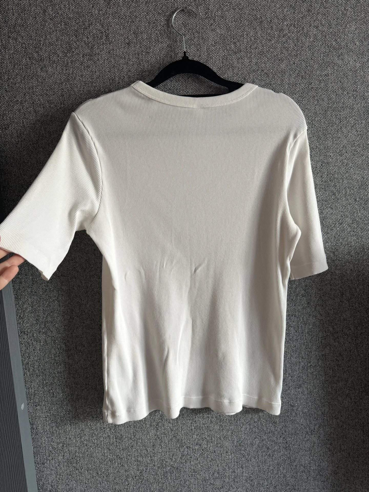 Футболка женская Uniqlo S - миниатюра 3