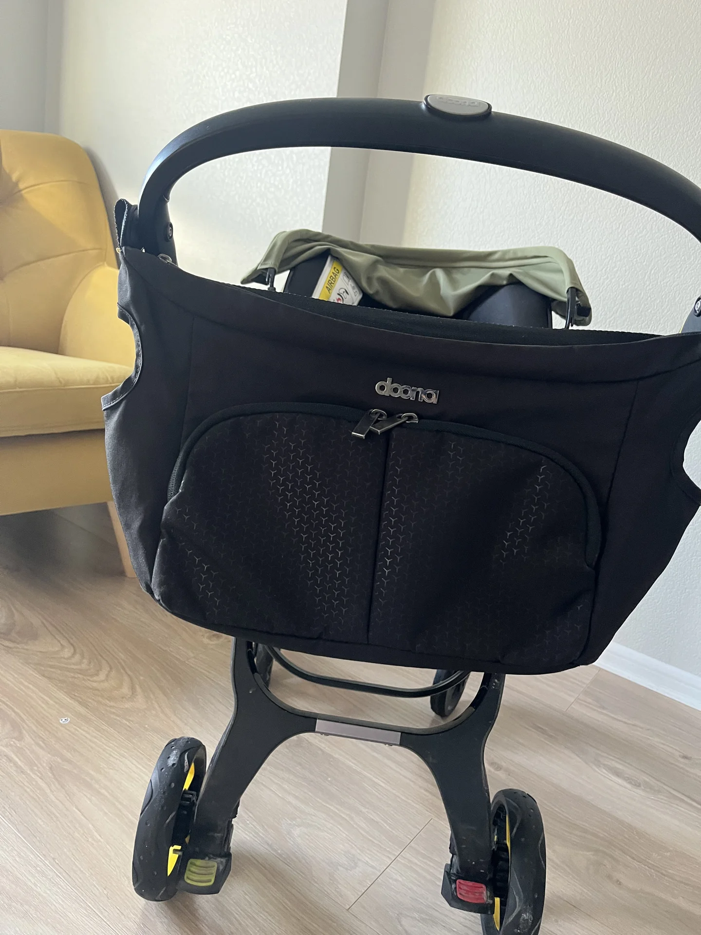 Автокресло-коляска Doona+ - миниатюра 8
