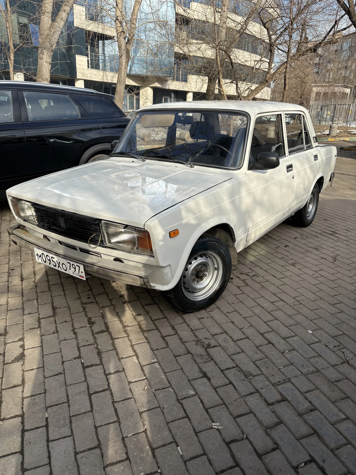 Автомобиль ваз 2107 - миниатюра 3
