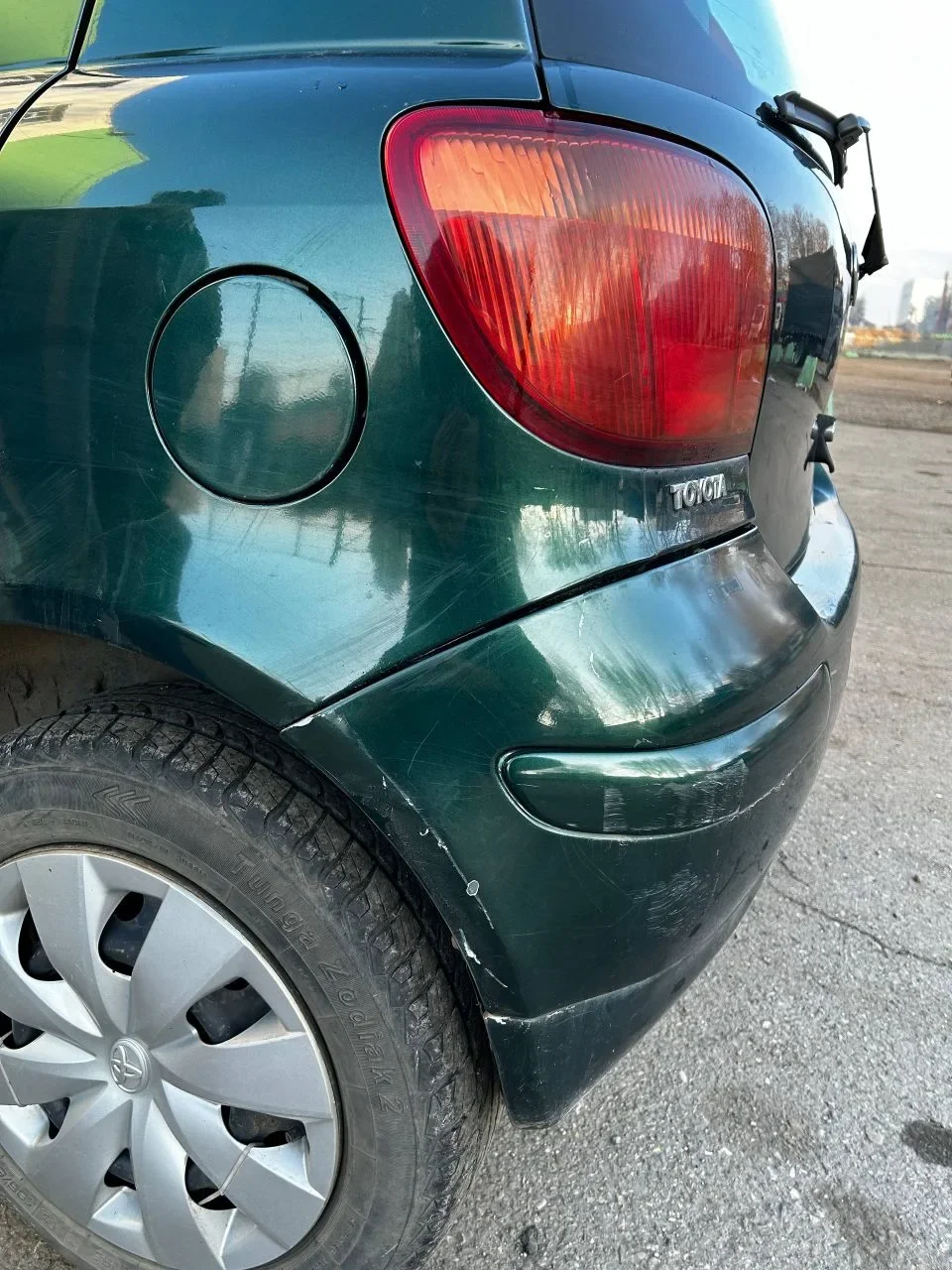 Toyota Yaris 2004г. - миниатюра 12