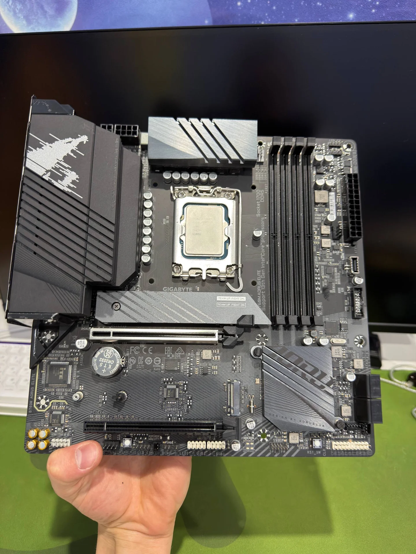B760M aorus elite AX + i5 14600kf - изображение 1