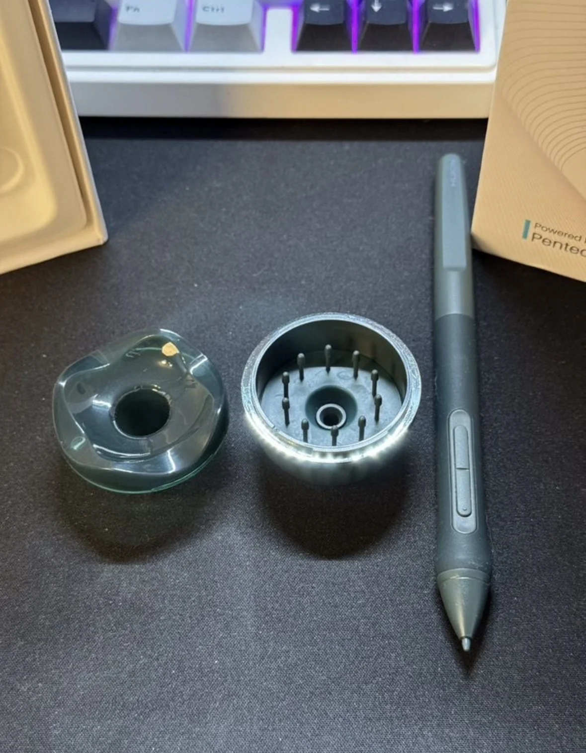 Графический планшет Huion Inspiroy 2 M зеленый - миниатюра 5