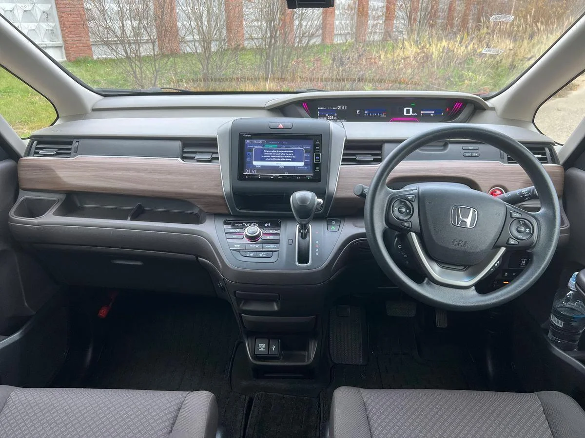 Honda Freed - миниатюра 11
