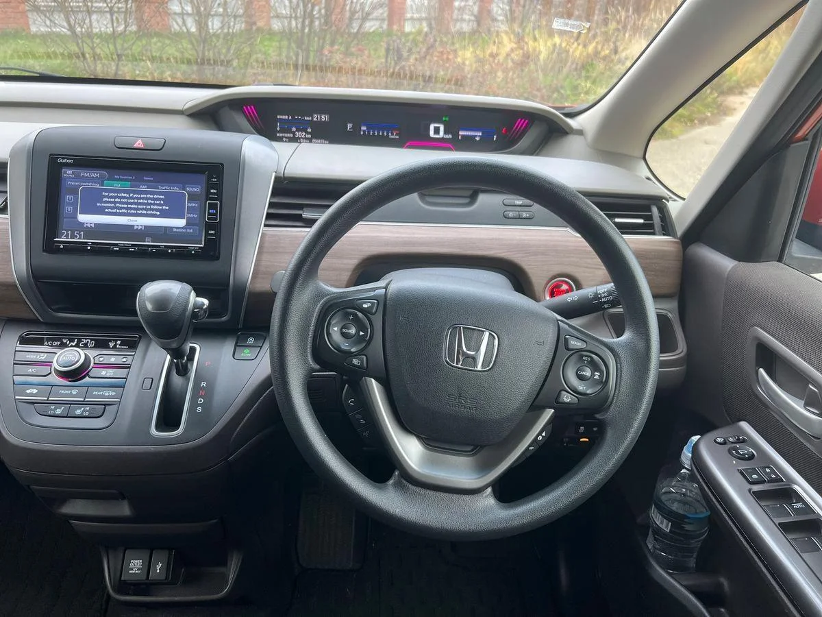 Honda Freed - миниатюра 15