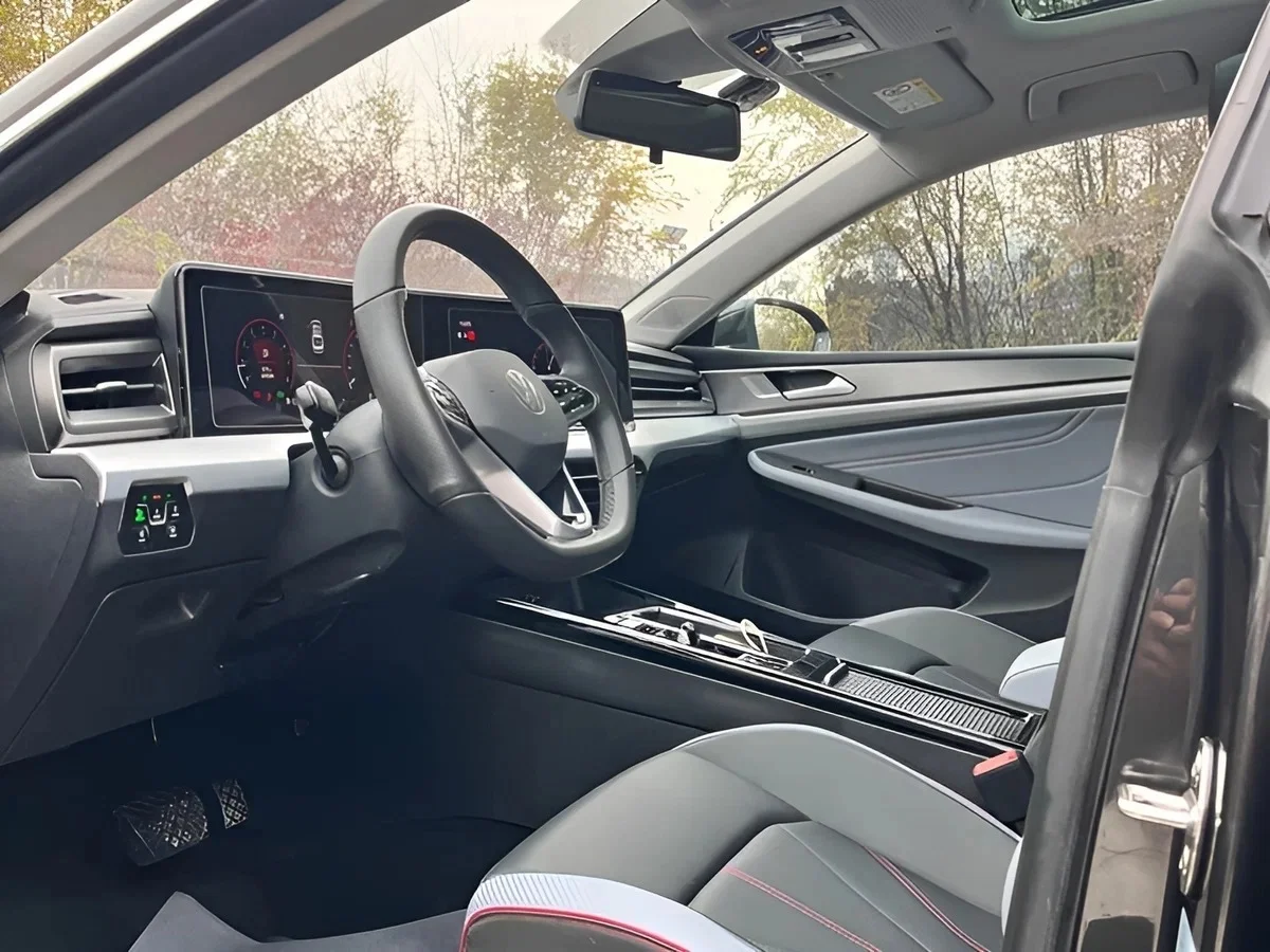 Volkswagen Lamando L - миниатюра 7