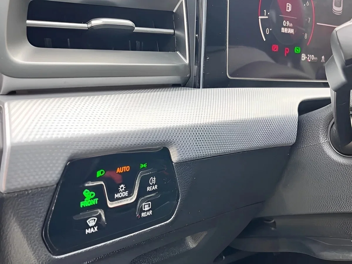 Volkswagen Lamando L - миниатюра 10