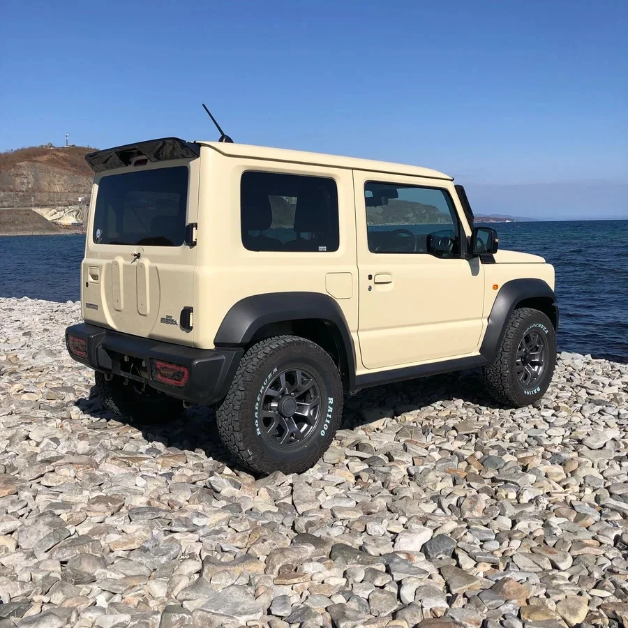 Suzuki Jimny Sierra 1.5 AT (102 л.с.), 4WD - миниатюра 5