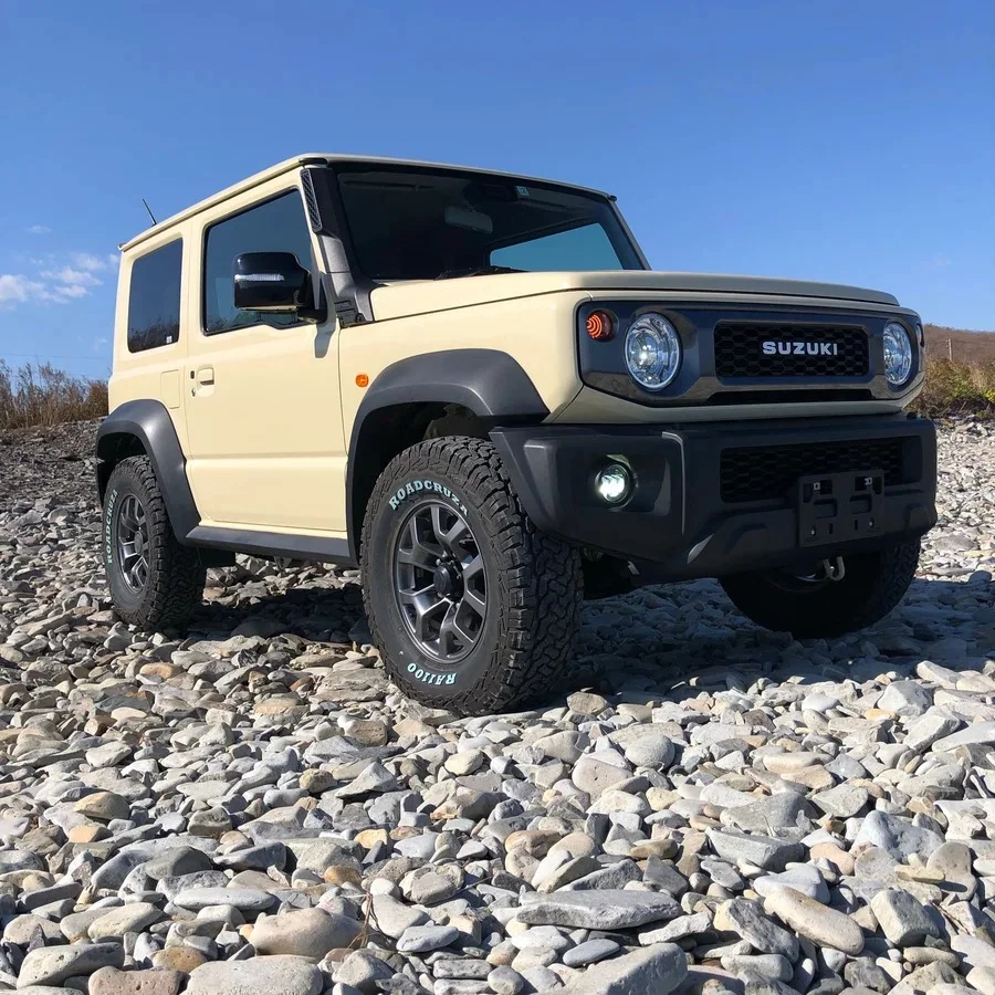 Suzuki Jimny Sierra 1.5 AT (102 л.с.), 4WD - миниатюра 8