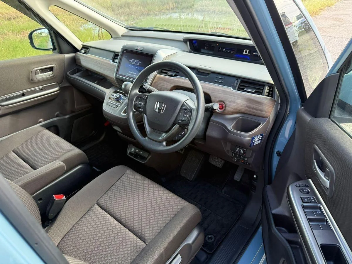 Honda Freed, 2022 г., комплектация G, 1.5 л / 129 л.с., передний привод. - миниатюра 6