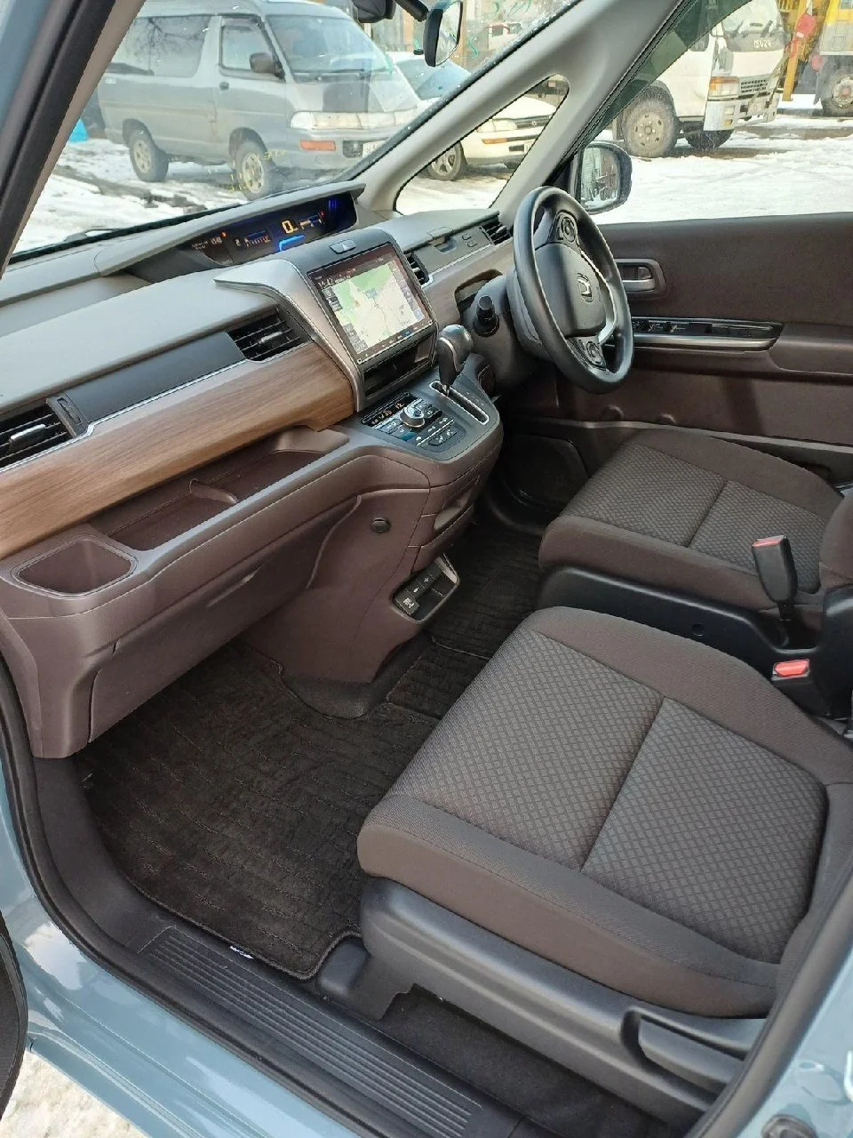 Honda Freed, 2022 г., комплектация G, 1.5 л / 129 л.с., передний привод. - миниатюра 8