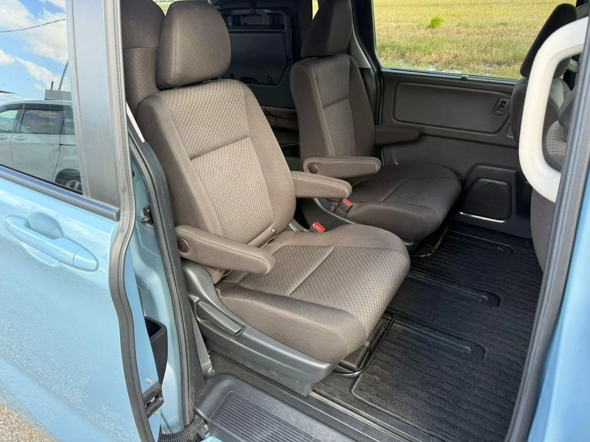 Honda Freed, 2022 г., комплектация G, 1.5 л / 129 л.с., передний привод. - миниатюра 9